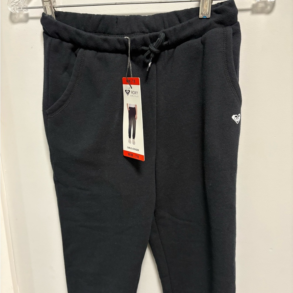 NWT Roxy Girls Black Joggers with Tapered Fit and Drawstring Waist -7/8
